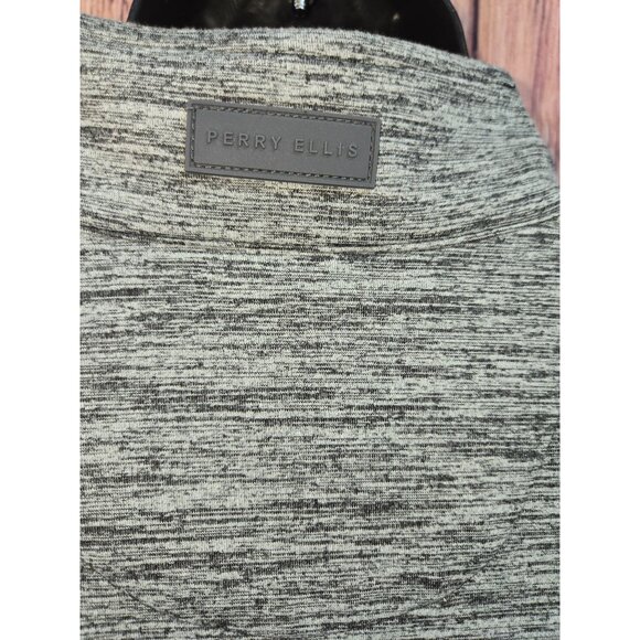 Perry Ellis Womens Gray Heather Performance 1/4 Zip Medium NWT - Picture 8 of 9